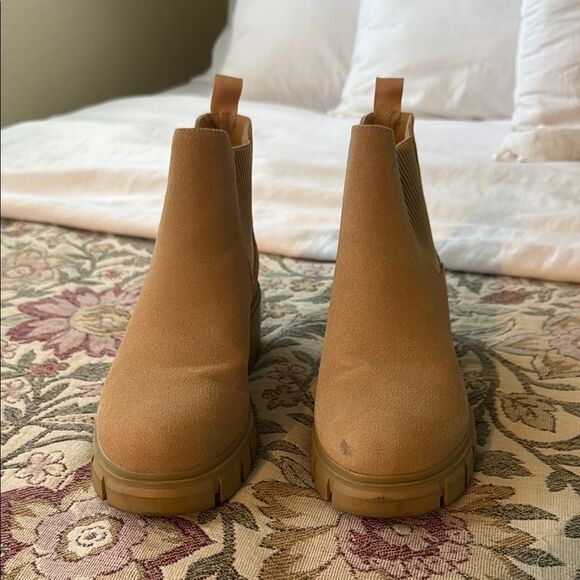 Amazon | Tan Ankle Boots Size 9.5 - Picture 2 of 7
